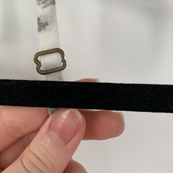 O'NEILL Dreamin Tank Flowy Patterned White Summer - Picture 8 of 8